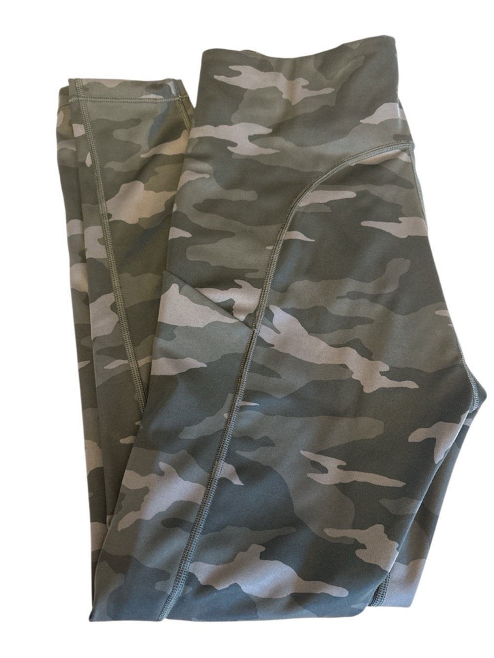 Athleta Ultimate Camo Leggings 7/8 tight back/side pockets size small